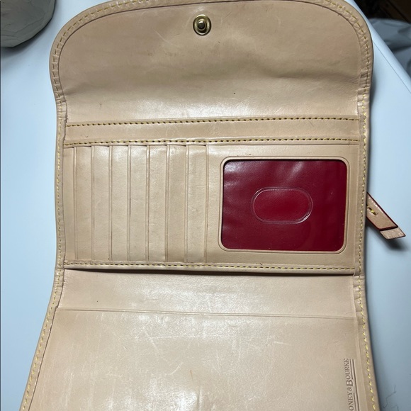 Black Dooney & Bourke Wallet - Picture 2 of 6